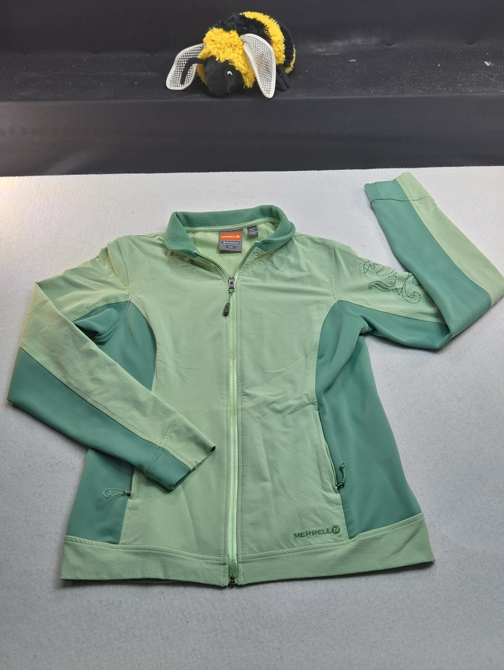 Merrell Woman's Mint & Teal Full-Zip Active Aeroblock Jacket
